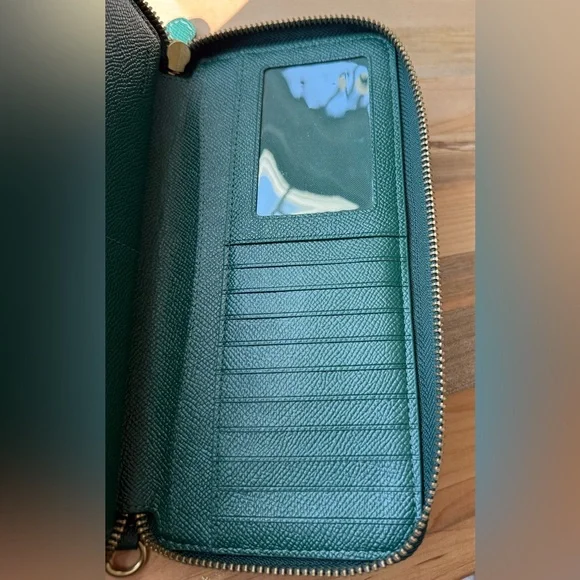 COACH Essential Continental Wallet Zip Around Crossgrain Leather Dark Green - Picture 5 of 7